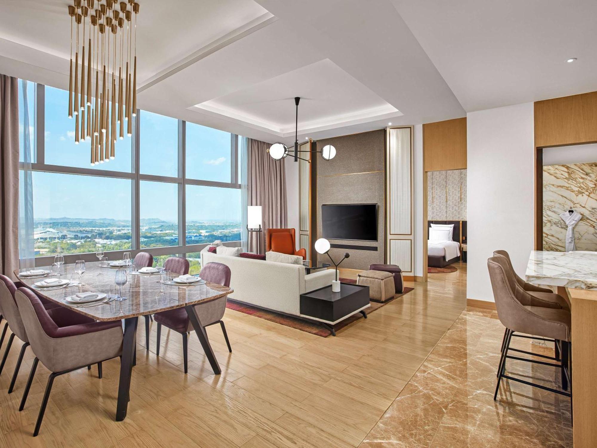 Swissotel Clark Philippines Clark Field Exterior foto