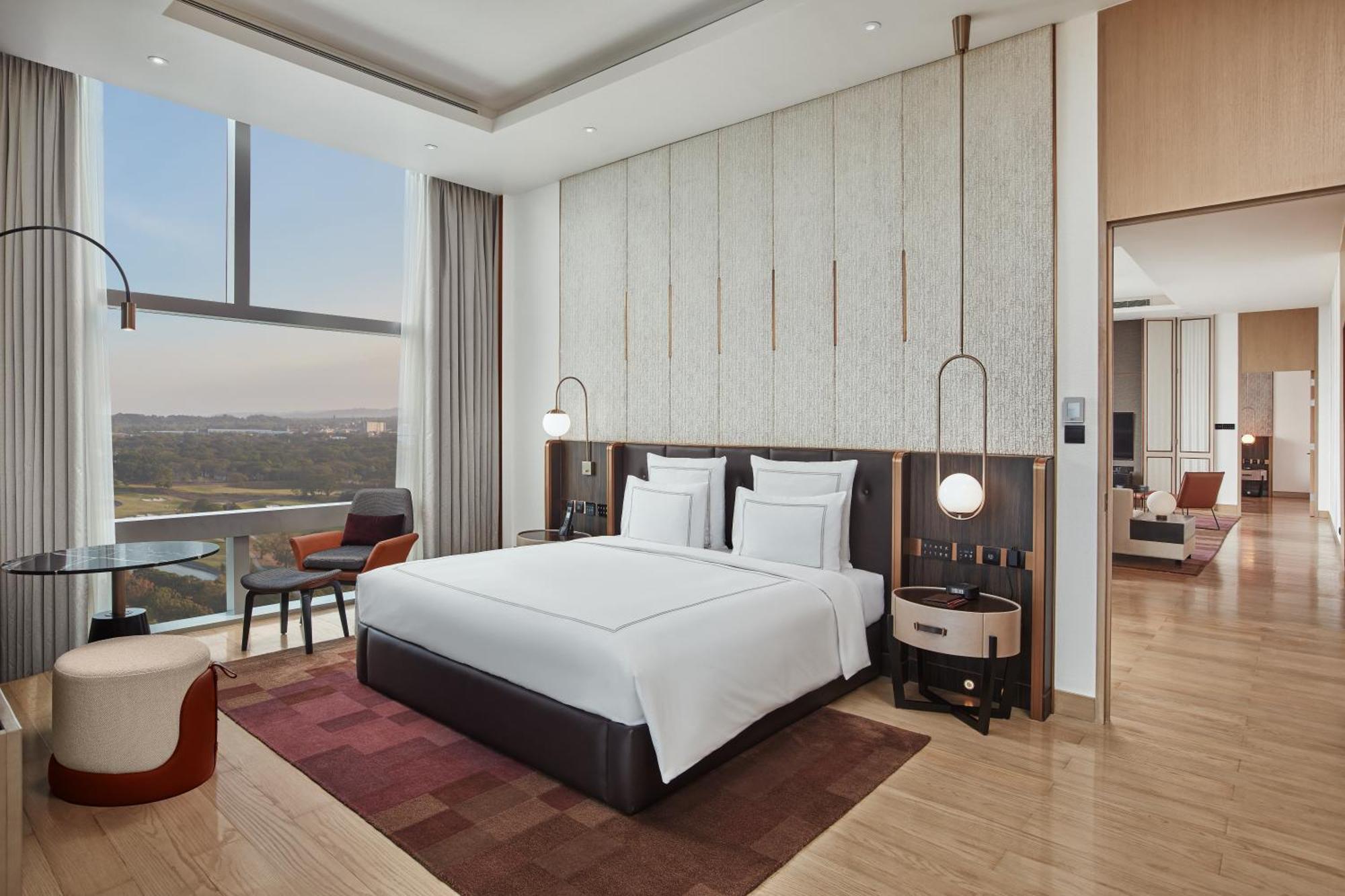 Swissotel Clark Philippines Clark Field Exterior foto